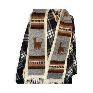 Handmade Wool Scarf with Llama Design – Soft Warm Fringe Winter Wrap